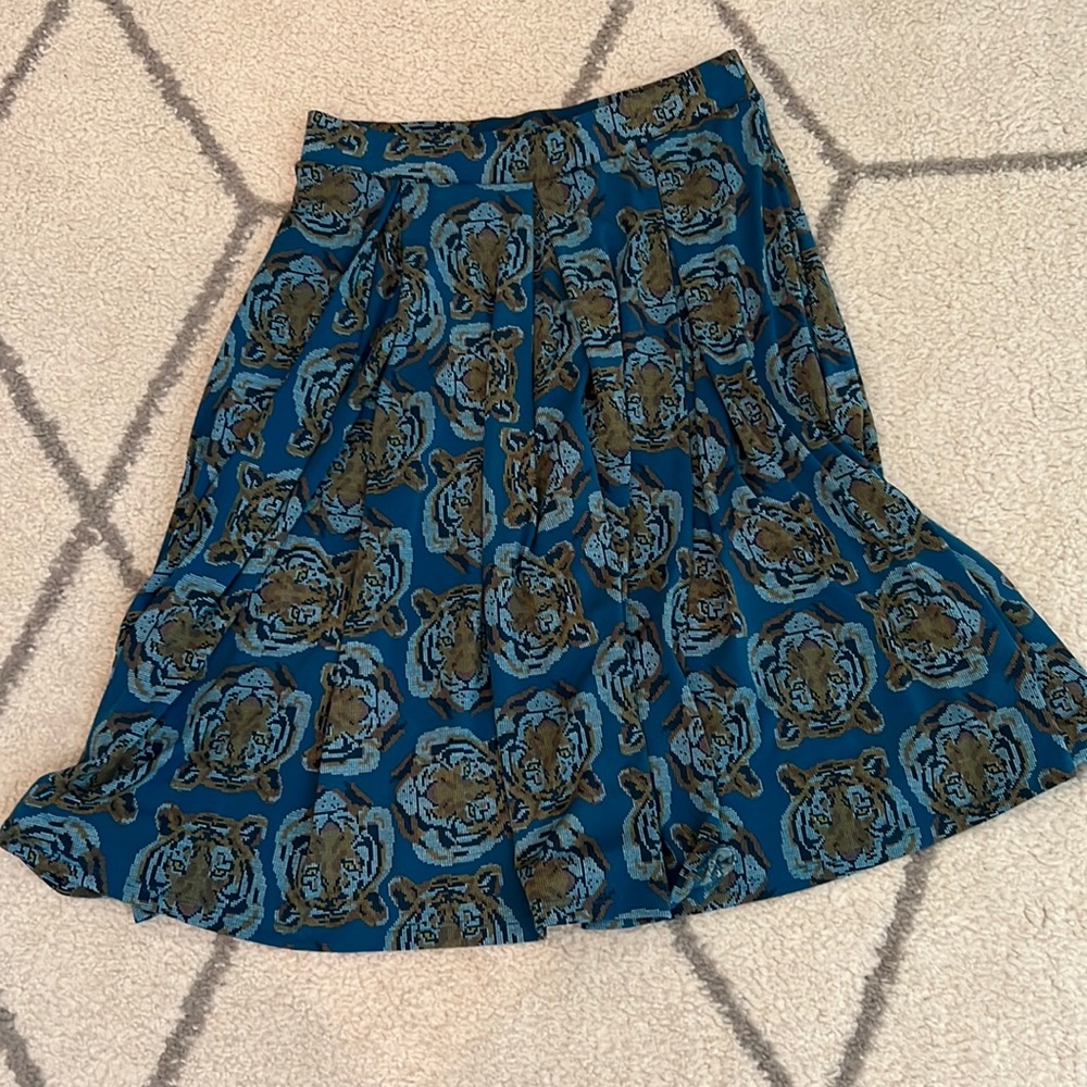 LuLaRoe Madison 🐅